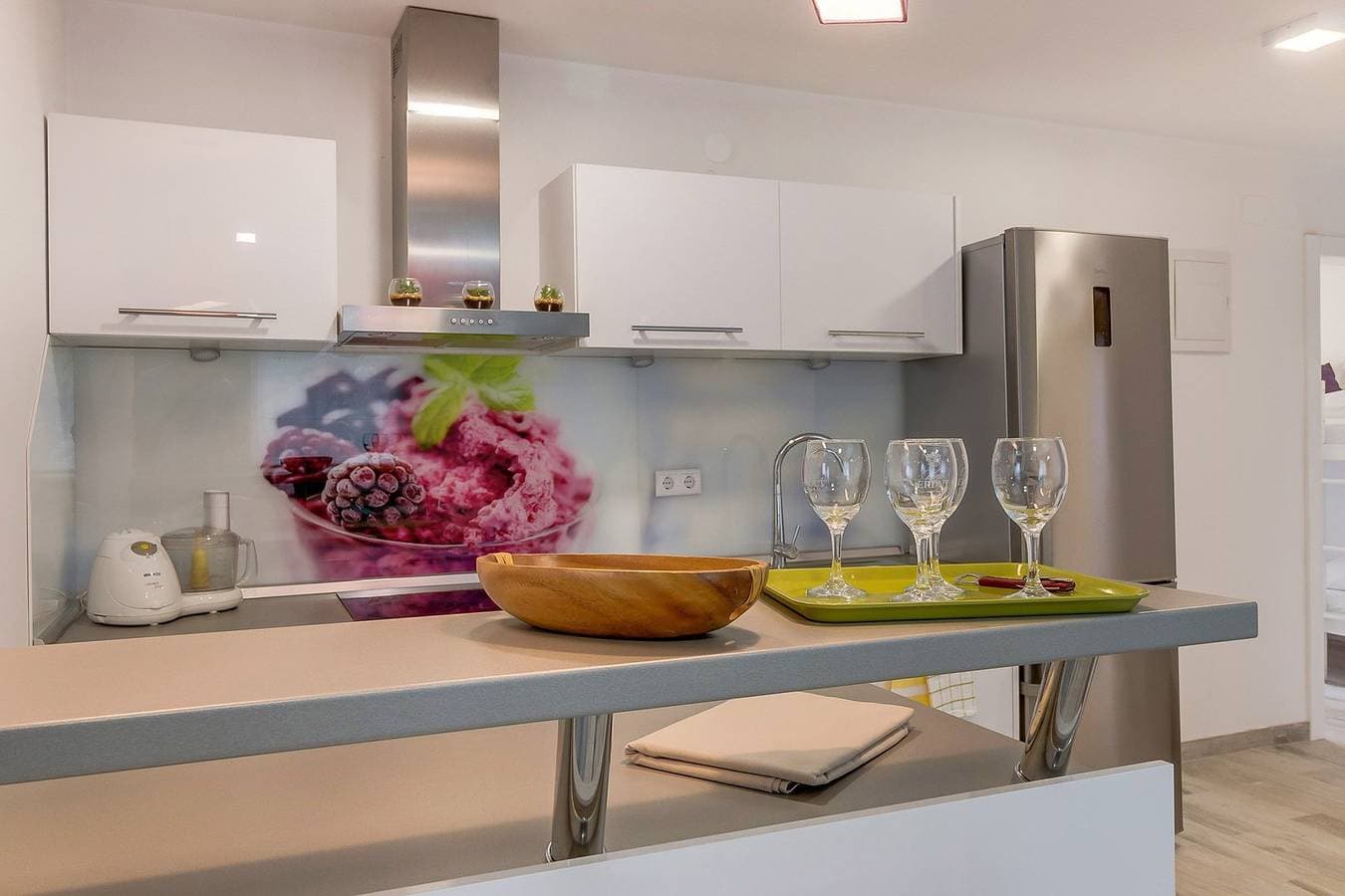 Foto 9 von 20: Das Apartment Kristian befindet sich in Mali Lošinj, nicht weit vom Sandstrand entfernt, der sich in der Čikat-Bucht , ideal fur 4-5 personen