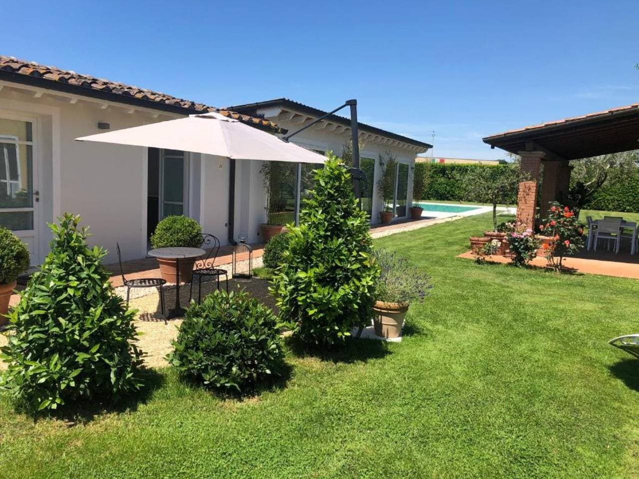 Foto 11 von 27: Ferienwohnung 'Casa Ara' mit Gemeinschaftspool, privater Terrasse und WLAN