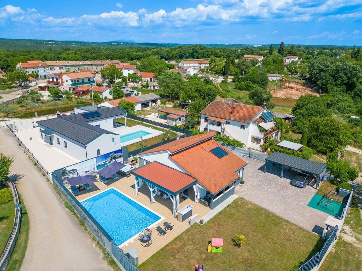Foto 5 von 46: Three-Bedroom Villa