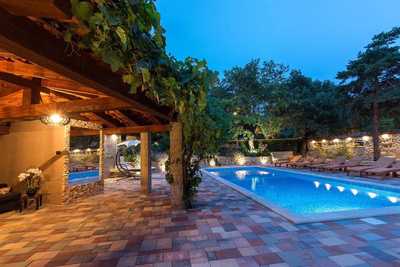 Foto 4 von 21: Ferienwohnung Antonia 4 mit Pool