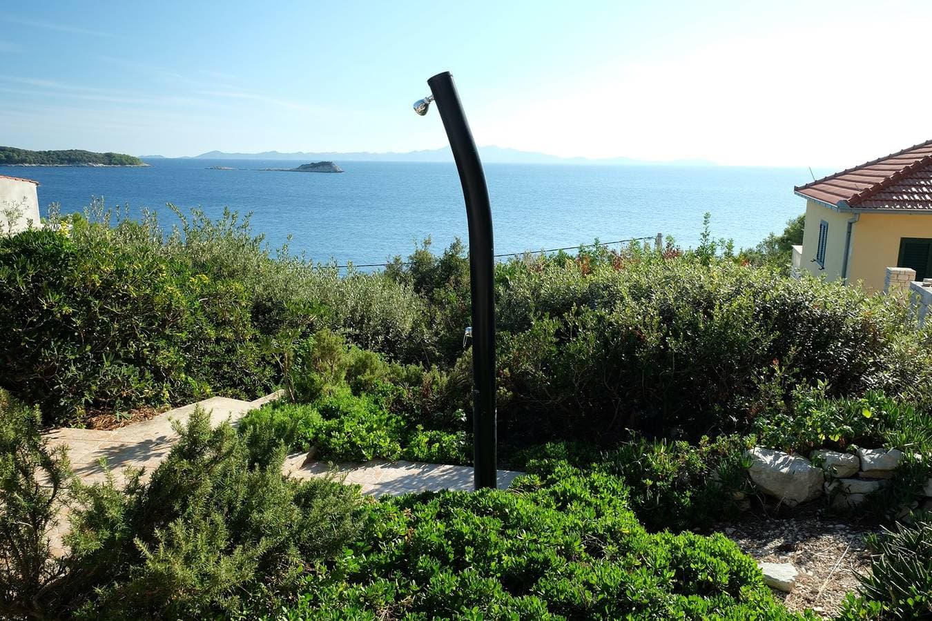 Foto 8 von 68: Ferienwohnung Ely mit Meerblick 70m vom Strand