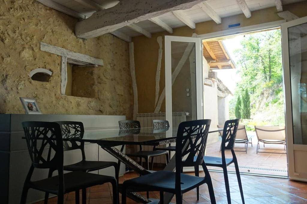 Foto 7 von 28: Two-Bedroom House