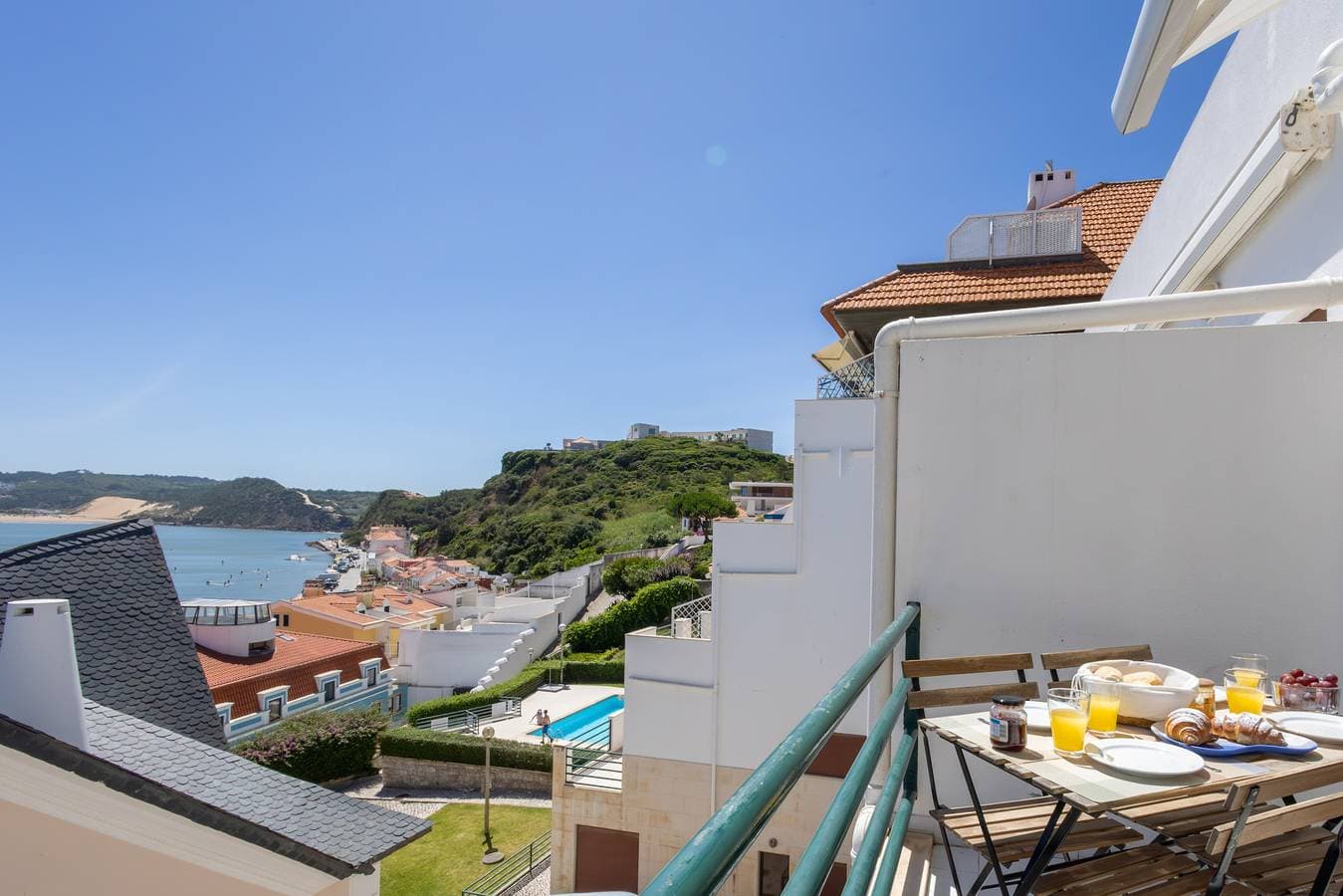 Baia- No centro da vila 1