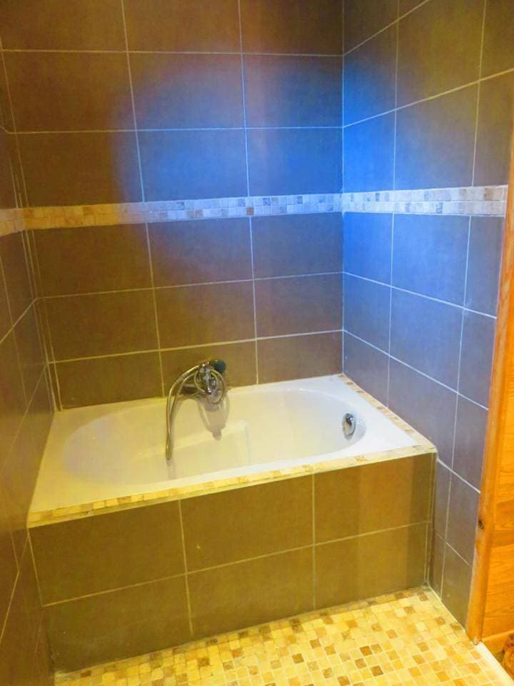 Foto 6 von 98: Three-Bedroom House