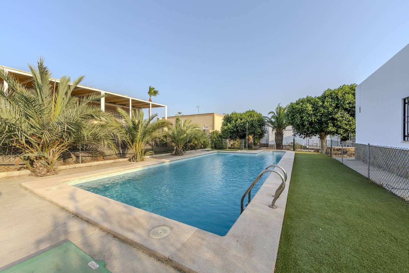 Foto 10 von 28: AlmeriaSuite Villa Oasis de Retamar