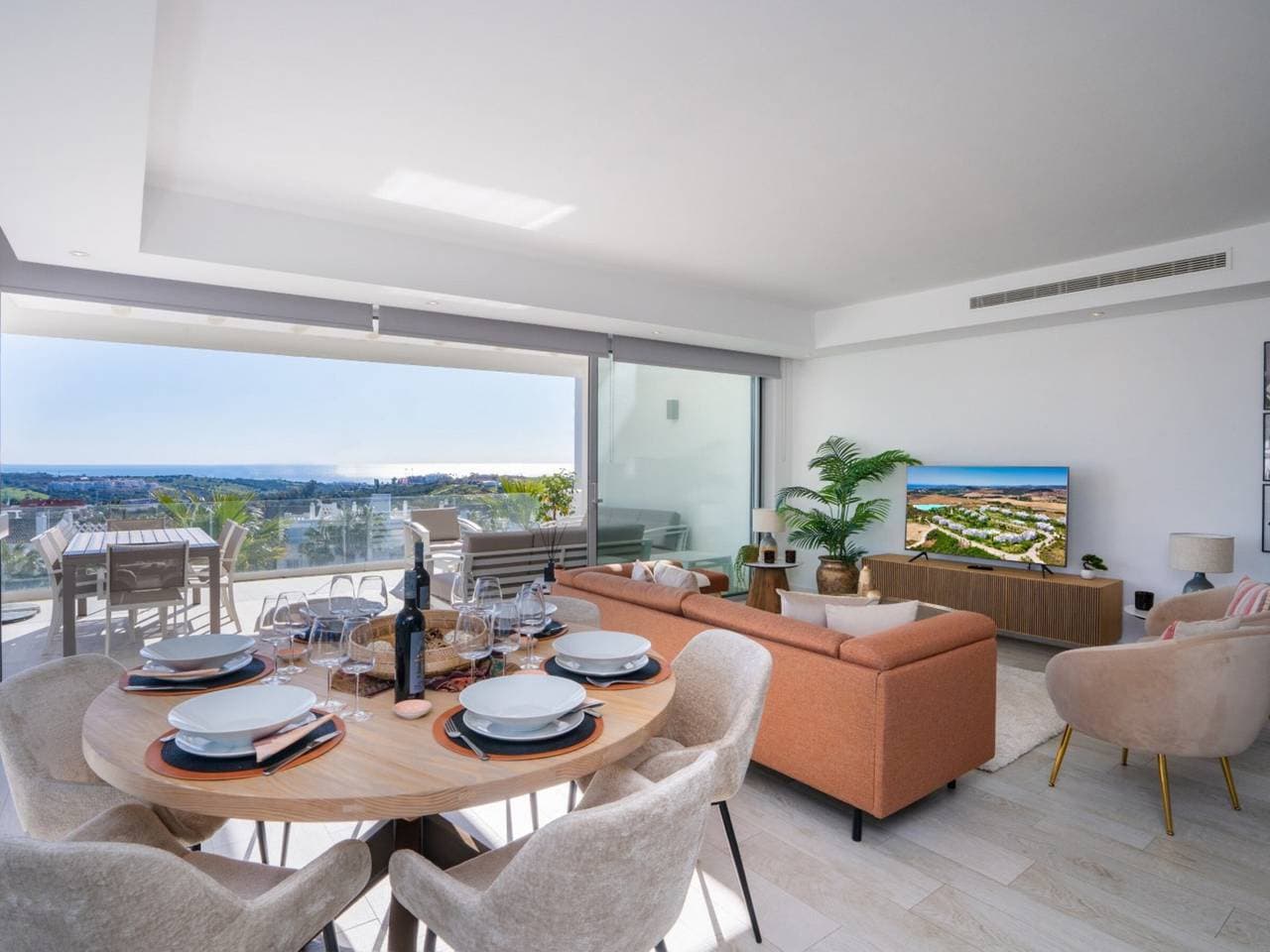 Foto 9 von 36: Moderne Wohnung in Estepona - Kapazität 6 Personen