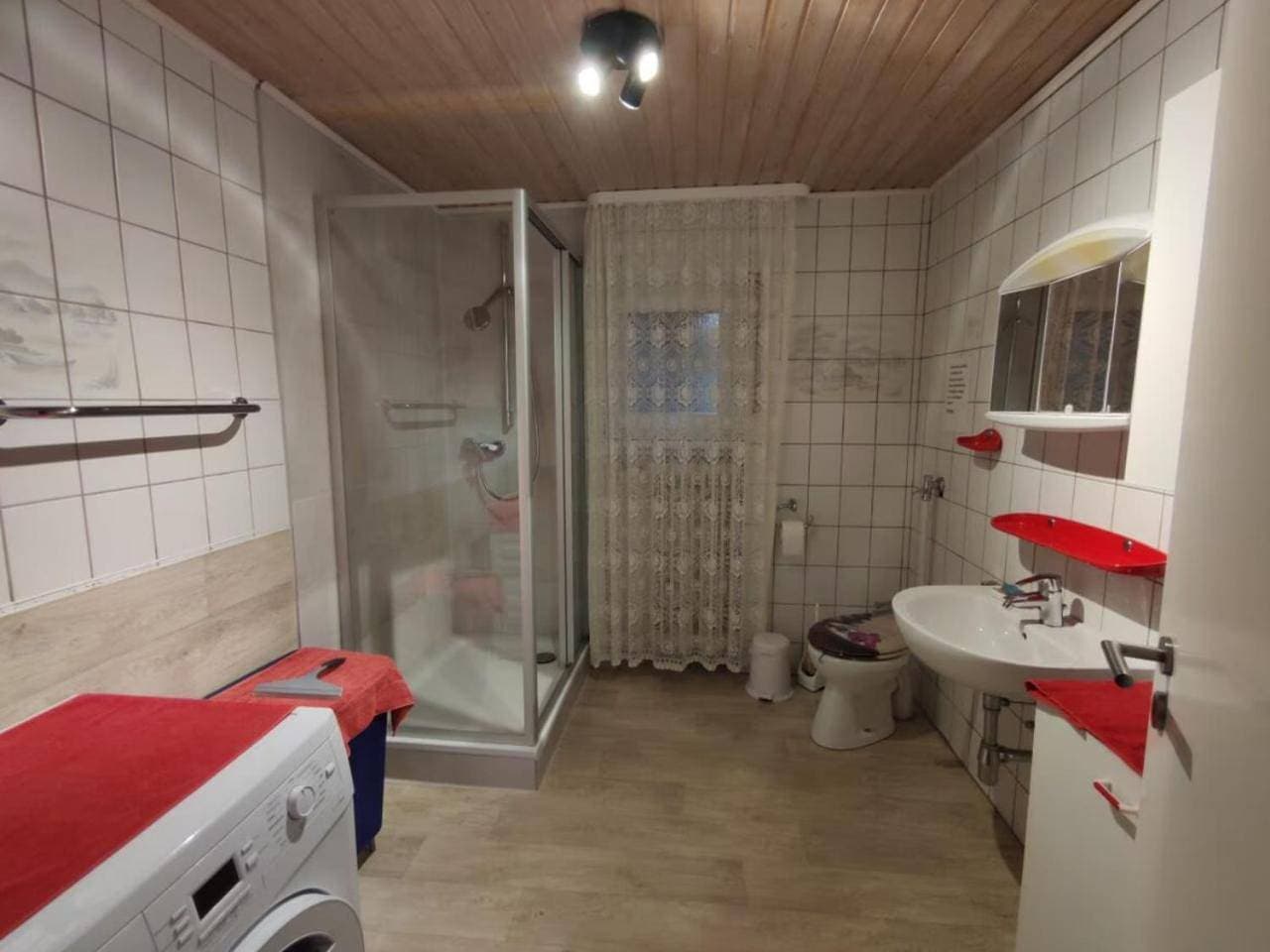 Foto 7 von 14: Two-Bedroom Apartment with Balcony and Terrace