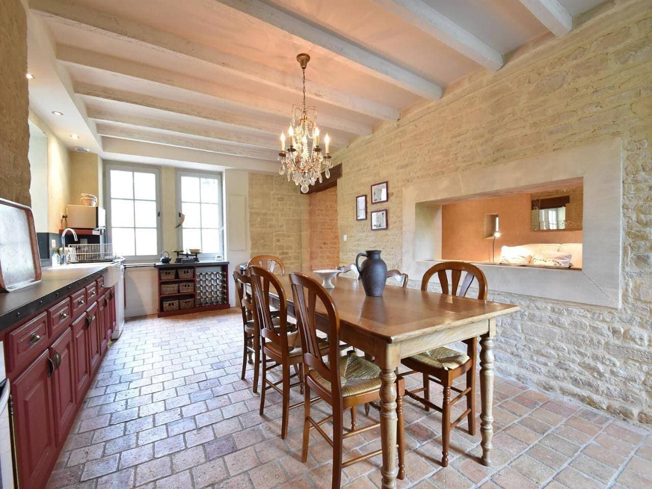 Foto 11 von 43: Six-Bedroom Holiday Home