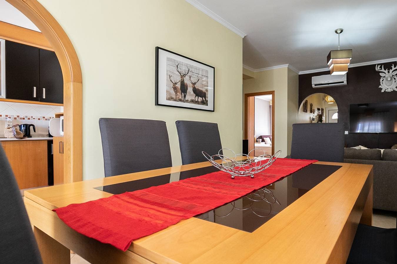 Foto 10 von 45: 3 Schlafzimmer Villa mit Terrasse und WIFI by AlgarveManta (55V3)