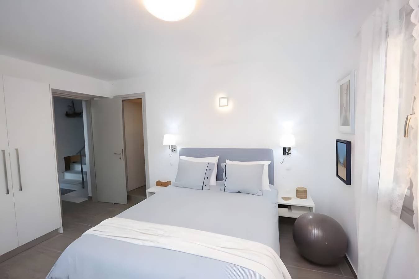 Foto 10 von 44: Villa 'Lina Syros' mit Meerblick, Wi-Fi und Klimaanlage