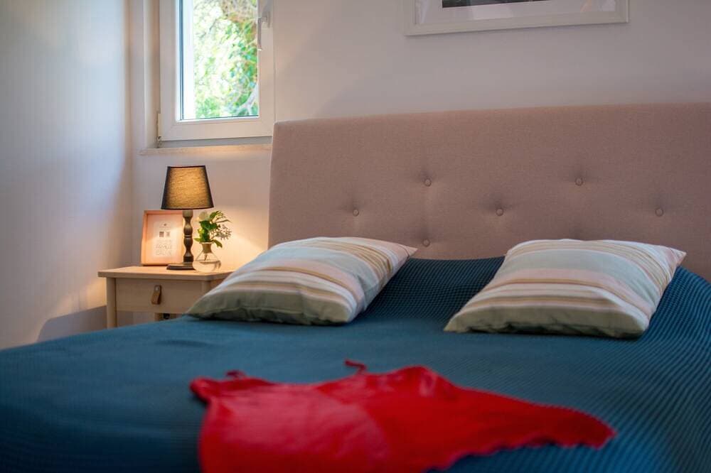 Foto 8 von 30: Dreamhouse Soline Sea View, Pool and Jacuzzi Green Studio Apartment