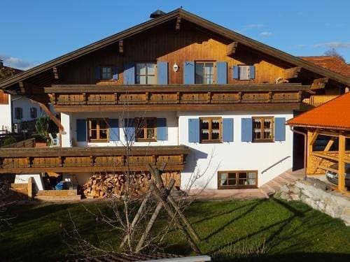 Foto 2 von 33: Fewo Alpenstern, Wohn-Schlafr. mit Balkon