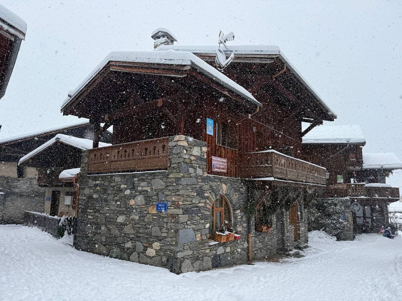 Foto 6 von 17: Ferienwohnung "L'edelweiss" mit Bergblick, privater Terrasse und WLAN