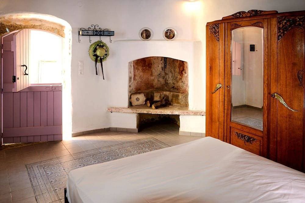 Traditionelles Dorfhaus mit einem Schlafzimmer 1