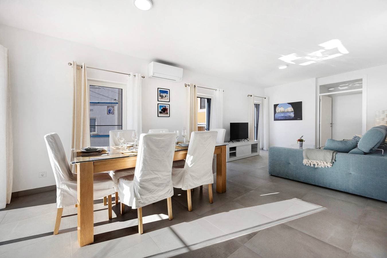 Foto 8 von 28: Ferienhaus 'Casinha' mit Meerblick, WLAN und Klimaanlage