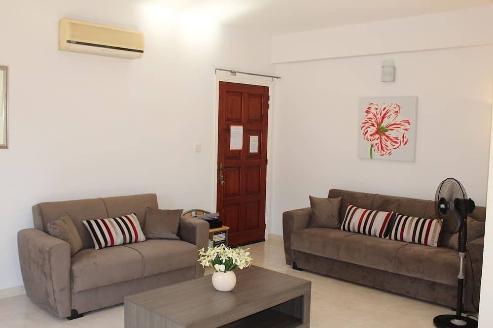 Foto 4 von 10: Stunning 2 Schlafzimmer Erdgeschoss-Wohnung in Paphos