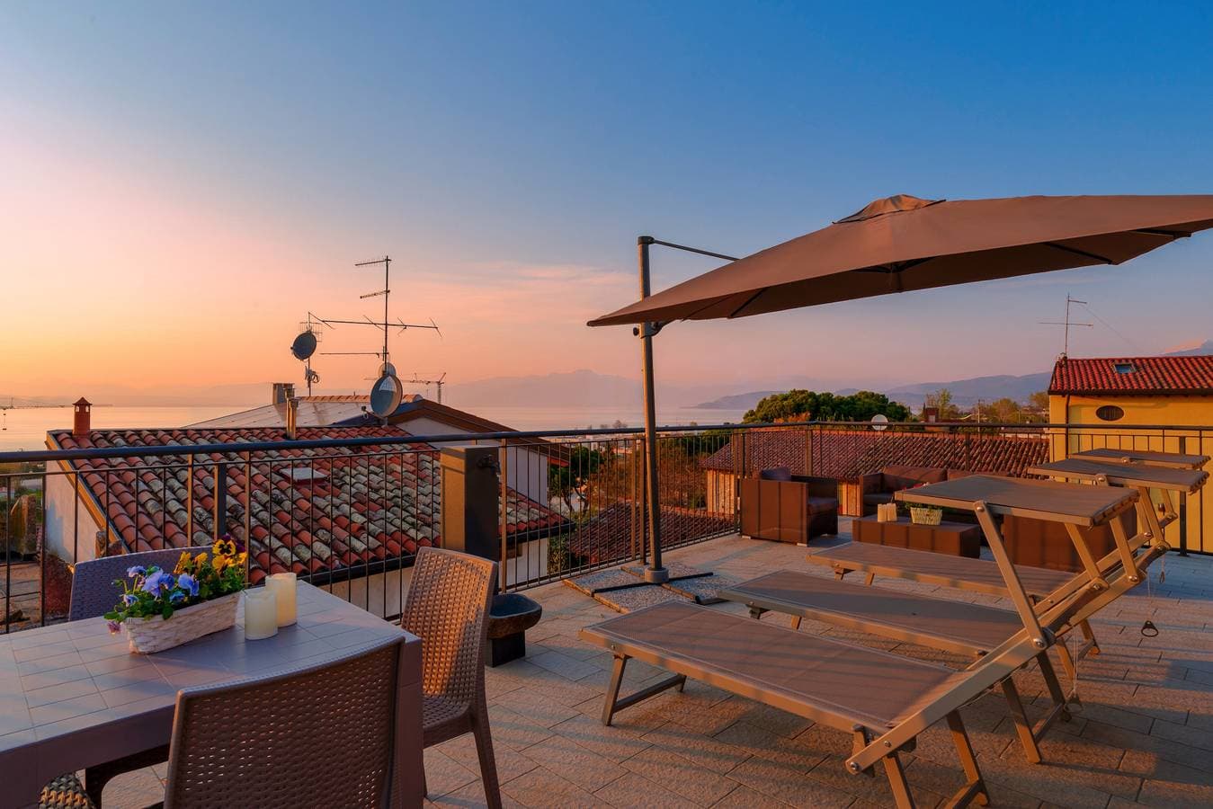 Foto 5 von 44: Regarda - Residenza Gj - 2. Stock moderne Zweizimmerwohnung mit Dachterrasse