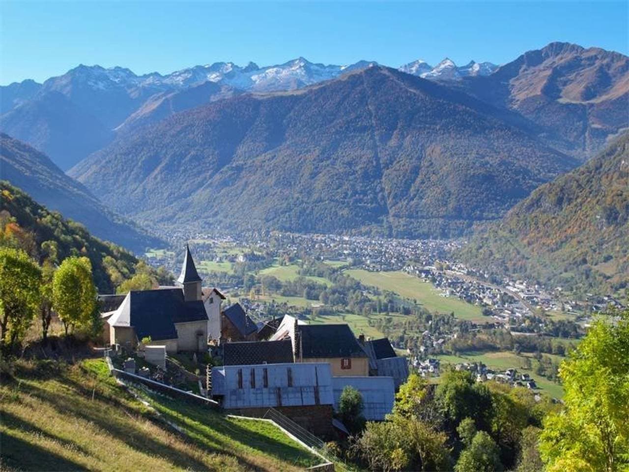 Foto 9 von 10: Luchon: Charmante T2, 4 pers, Centre-ville, Parking, Proche Thermes et Télécabine