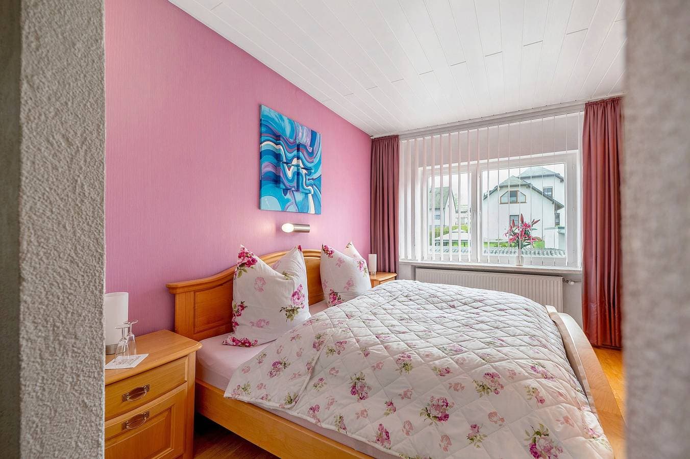 Foto 7 von 23: Im Herzen vom Luftkurort Kell am See, liebevoll eingerichtete Ferienwohnung  mit Balkon und Garten