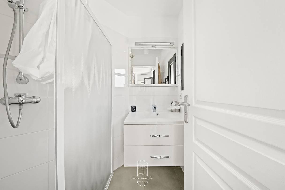 Foto 13 von 17: Ferienwohnung für 6 Personen mit Terrasse
