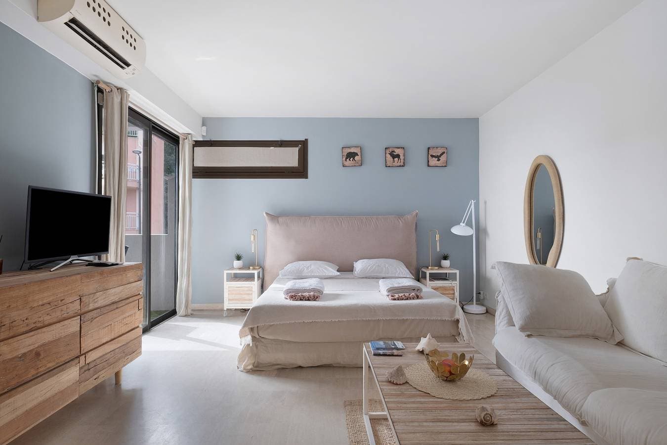 Foto 5 von 20: Studio „La Tranquillité Bleue“ mit WLAN und Klimaanlage