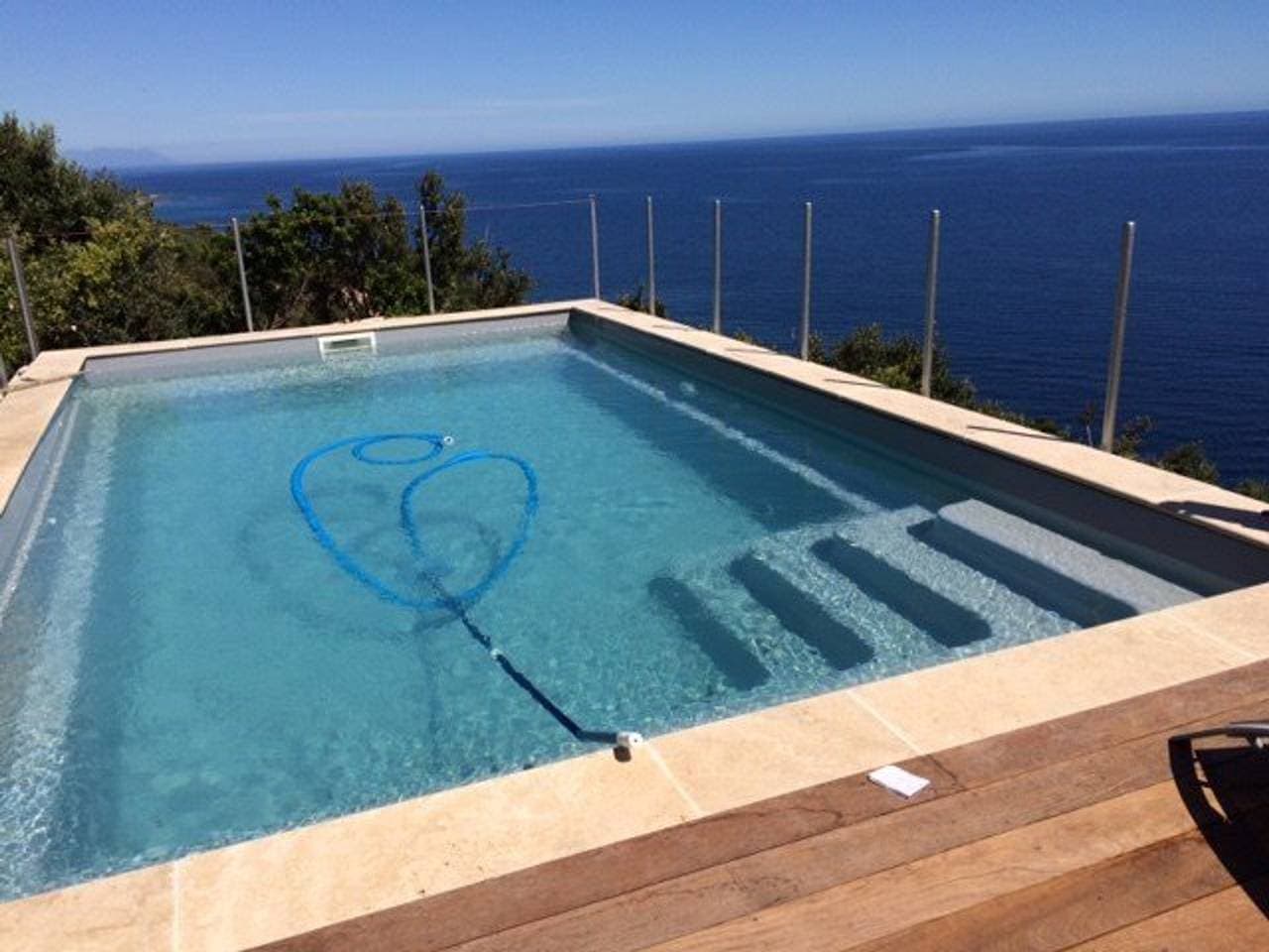 Foto 3 von 21: Villa mit privatem Pool, Spa und Klimaanlage in Fautea