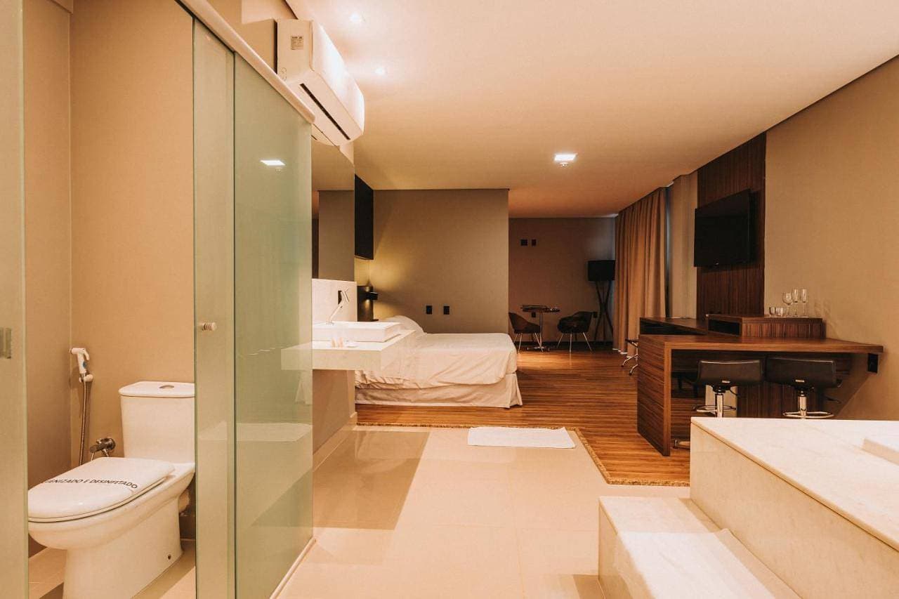 Foto 5 von 29: Suite with Hot Tub