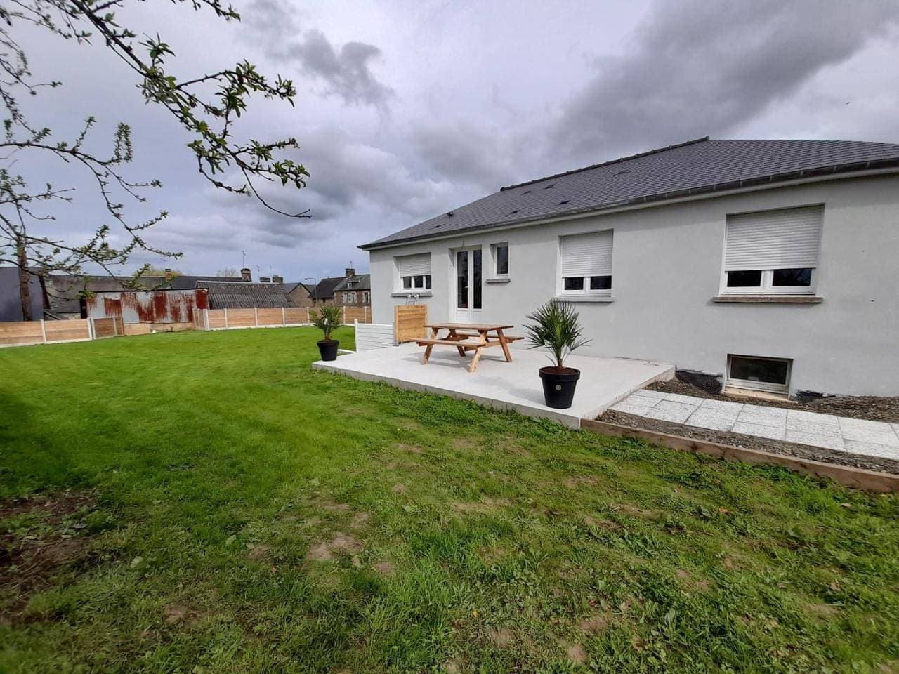 Foto 9 von 40: Three-Bedroom House
