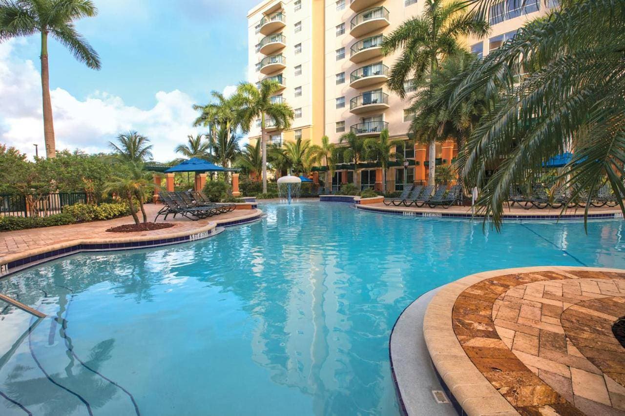 Wyndham Palm-Aire 2BR Apartment with Resort Access 1