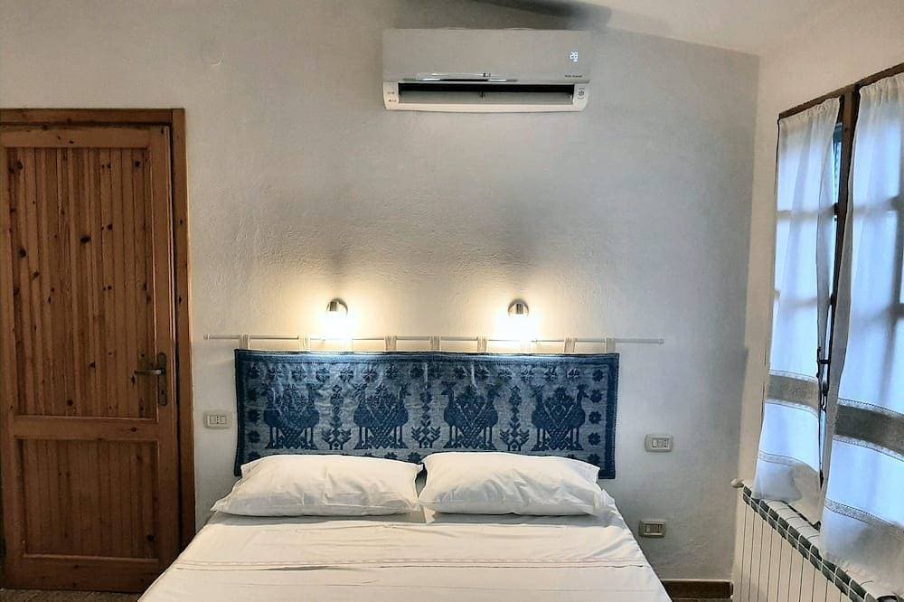 Foto 5 von 30: Villa Sant'Andrea: Meer, Garten, WLAN, Klimaanlage, I.U.N.-Parkplatz