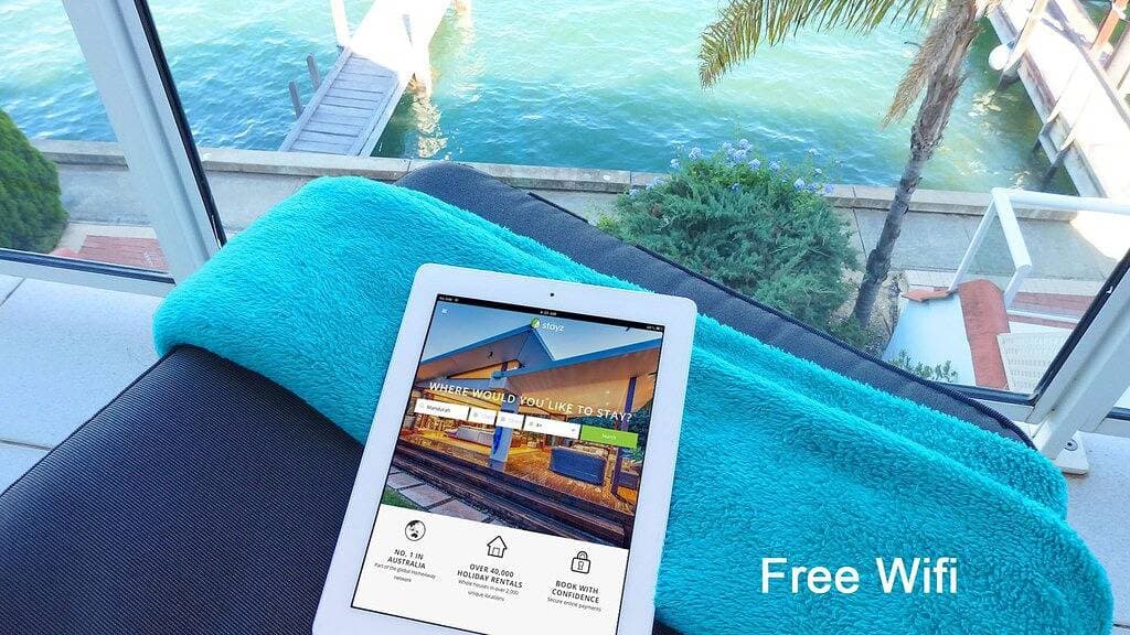 Foto 5 von 50: Mandurah Canal Ferienhaus mit eigenem Steg! Boote Krabben! Delphine!