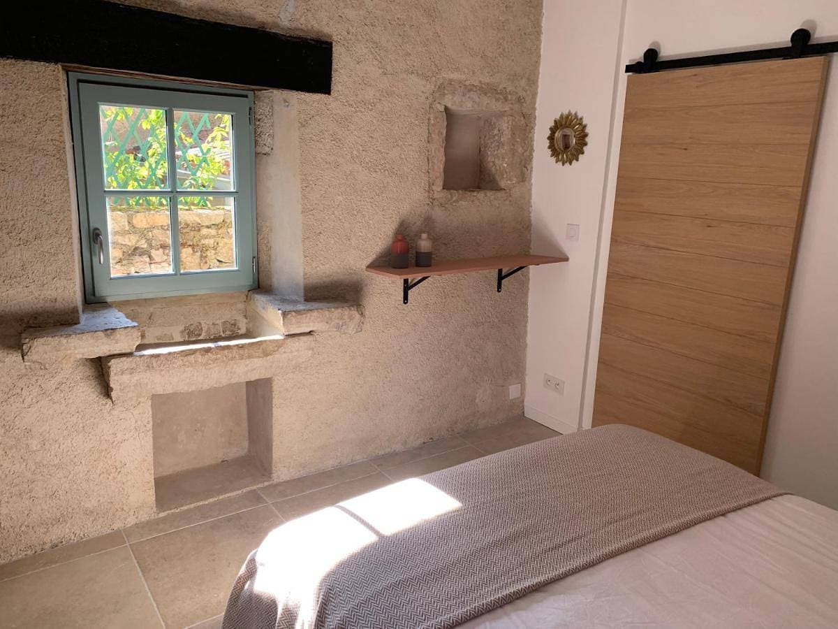 Foto 3 von 5: Double Room with Private Bathroom