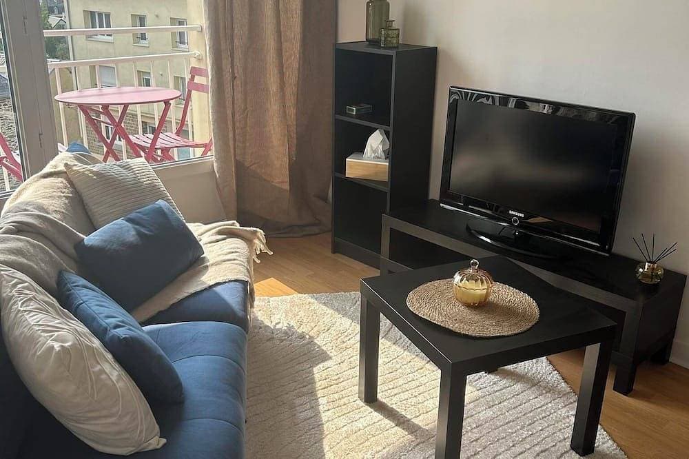 Foto 5 von 15: \"Bellevue - 35 m2 - parking - 10 min downtown - Normandy - Saint Lô