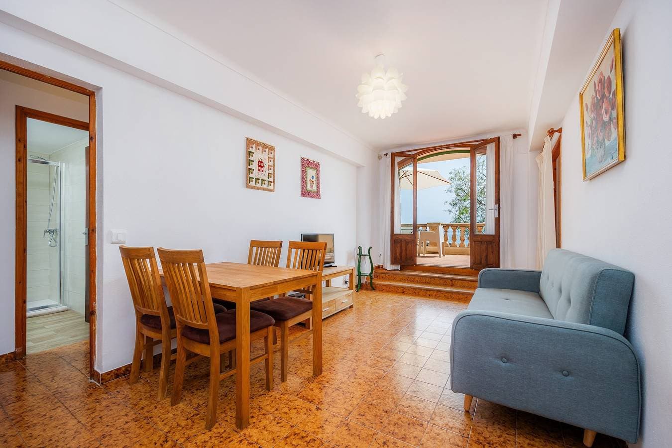 Foto 3 von 30: Ferienwohnung "Voramar Mhm Cala Bona" mit Meerblick, privater Terrasse und WLAN