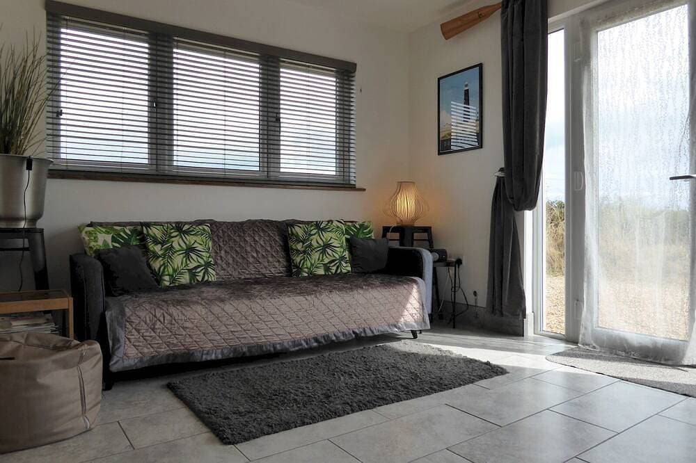 Foto 9 von 30: Pass the Keys | Levante Coastal Cabin - Dungeness, Sleeps