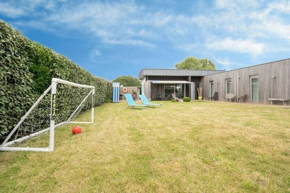 Foto 12 von 30: Villa for 6 people 400m from the beach