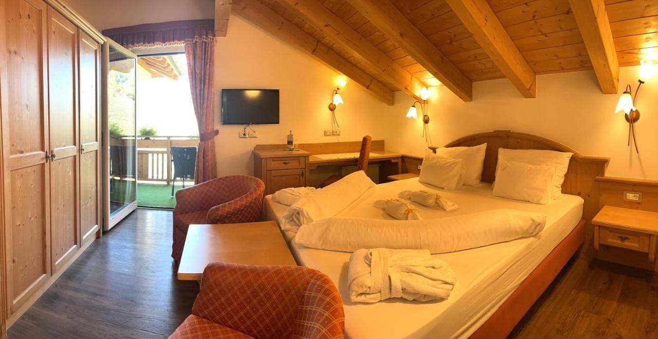 Foto 7 von 10: Double or Twin Room with Balcony