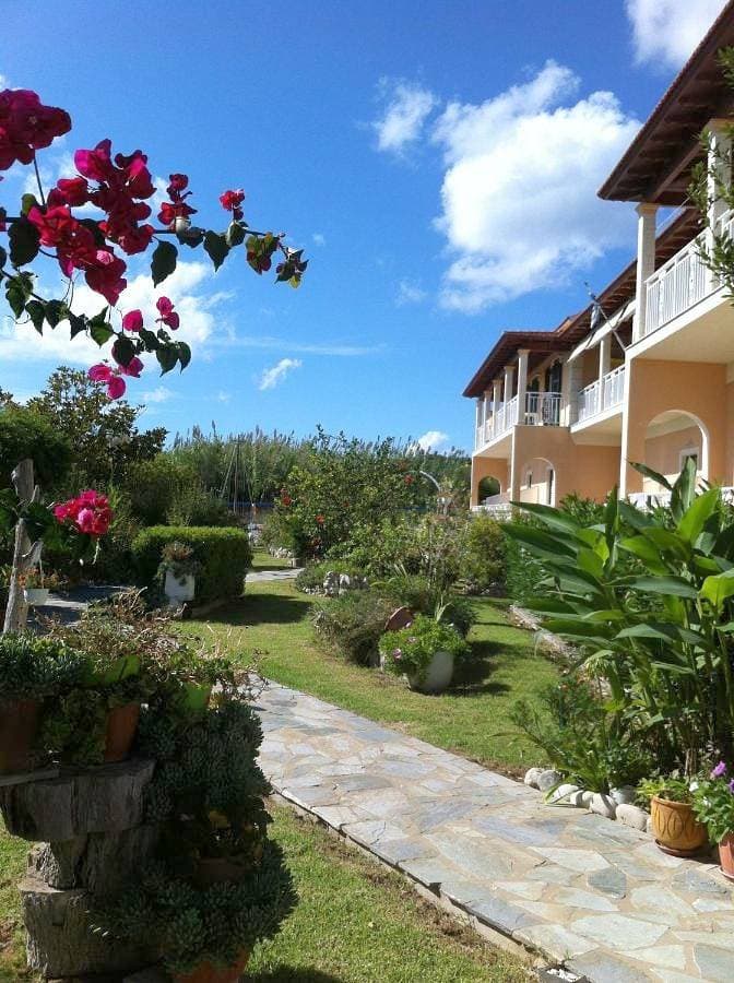 Eleni Apartments 1