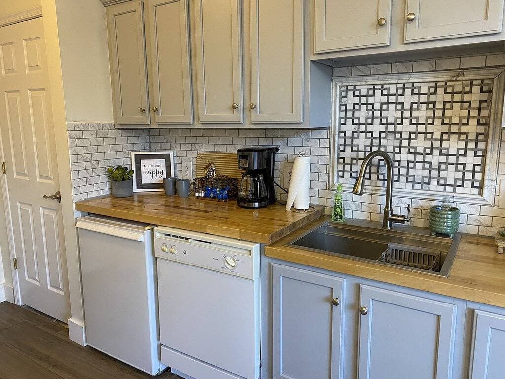 Foto 8 von 23: Lovely studio at Mariners Landing!
