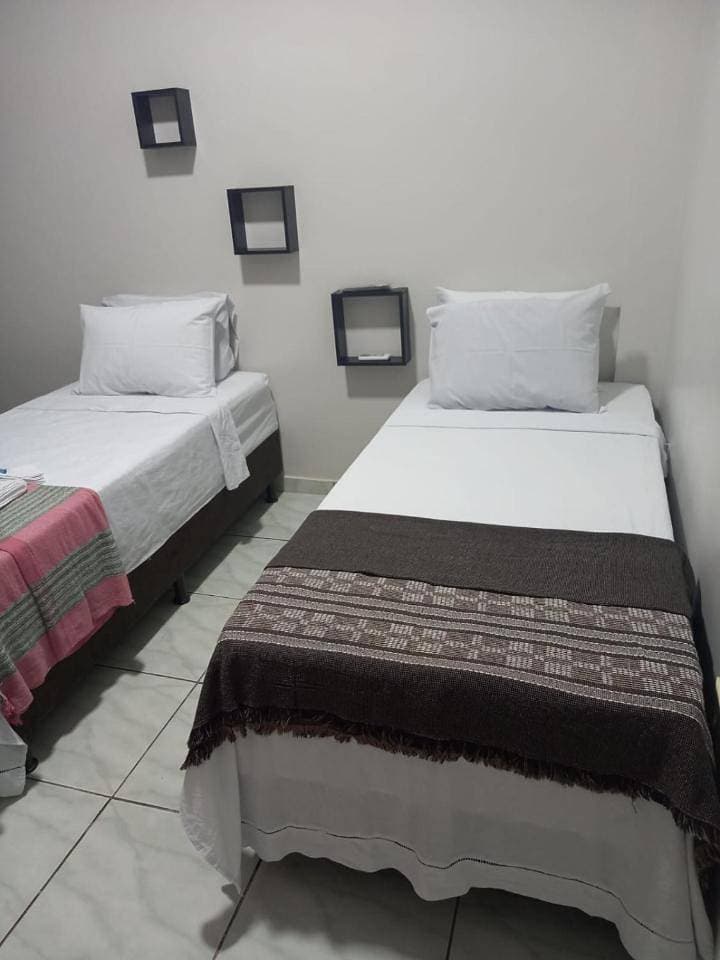 Foto 8 von 14: Quadruple Room