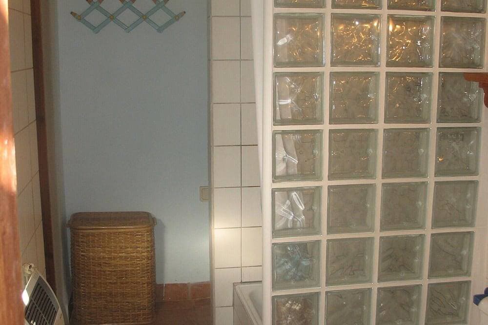 Foto 3 von 6: Romantic, atmospheric accommodations on small estate in the middle of nature