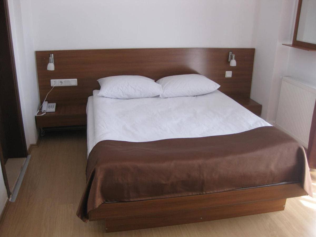 Foto 4 von 10: Twin Room with Balcony