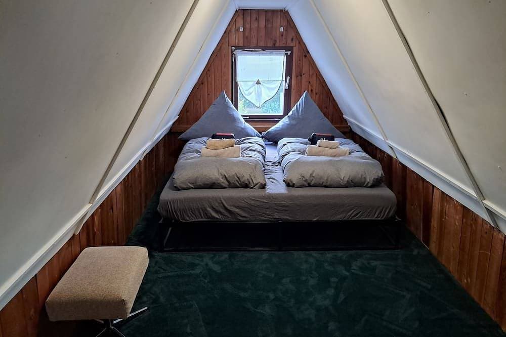 Foto 2 von 28: Gemütliches Ferienhaus mit Sauna, direkt am Wald. Vierbeiner Willkommen!