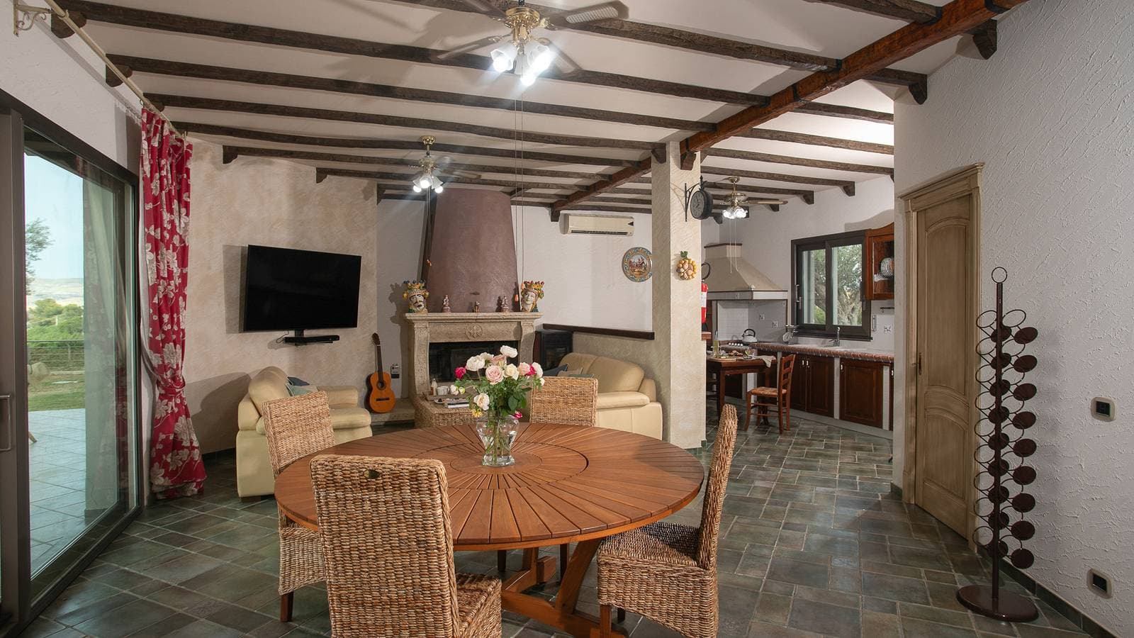 Foto 8 von 38: Villa für 6 Personen mit Whirlpool