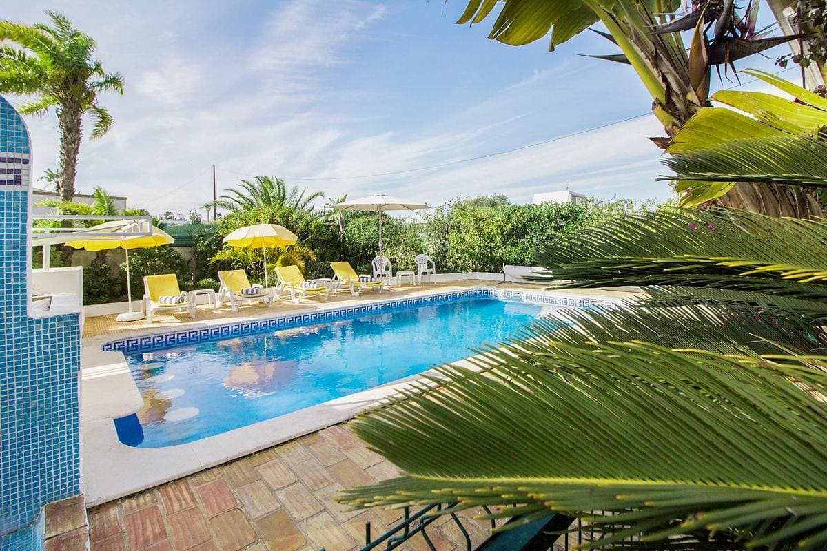 Foto 7 von 25: Villa für 4 Personen mit Garten