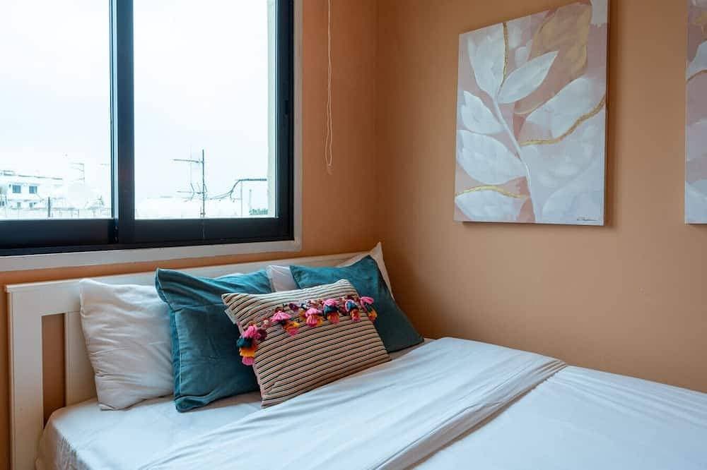 Foto 5 von 22: Johny`s Spot - 1-Br Apartment & Balcony in Larnaca