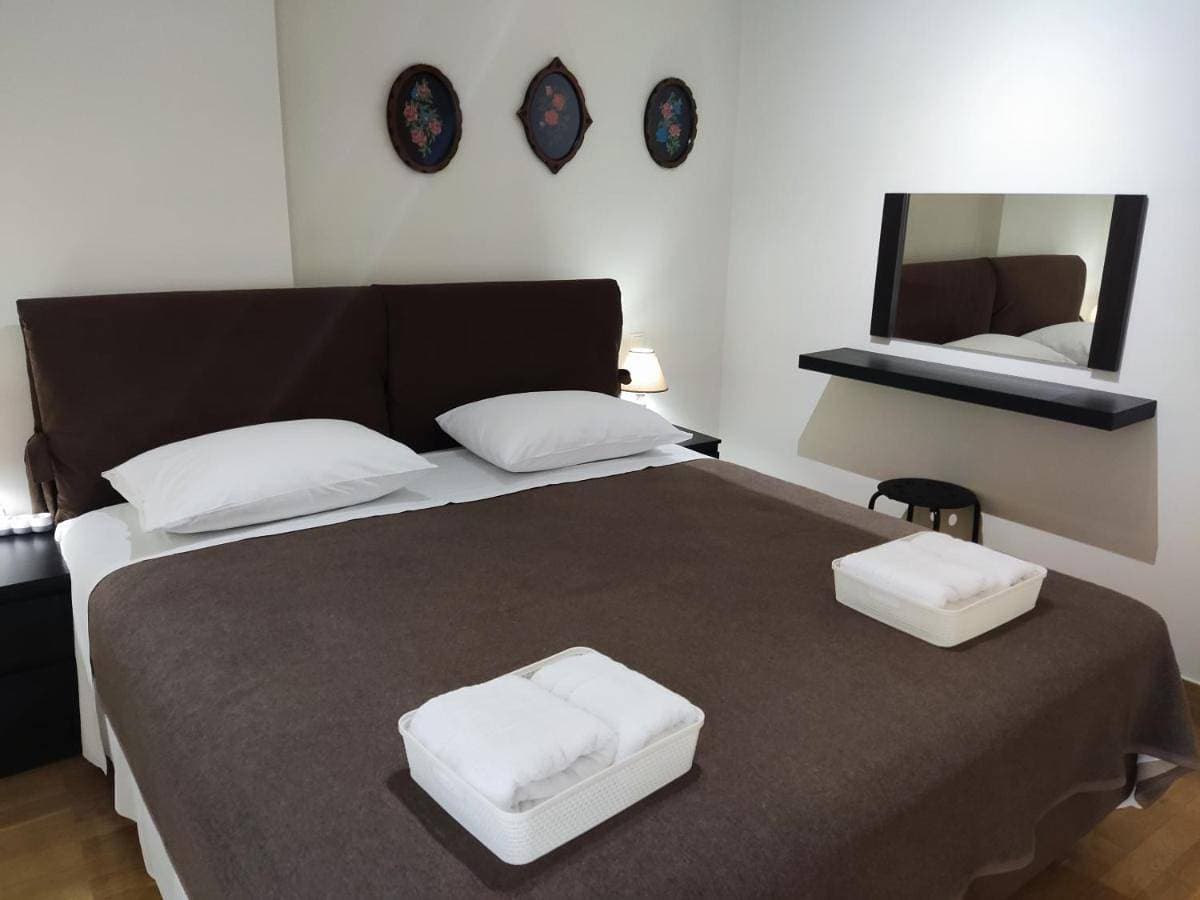 Foto 4 von 15: Economy Double Room
