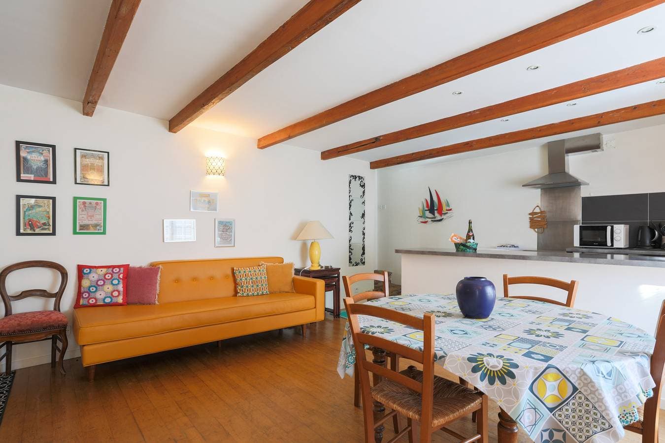 Foto 2 von 21: Appartement 'Ty Maen – Charmantes Ferienhaus' mit WLAN