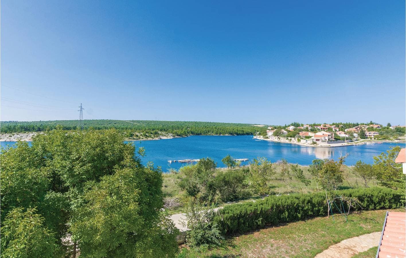 Foto 8 von 34: Apartment am Meer mit Terrasse, WLAN und Parkplatz – 1,5 km bis zur Küste