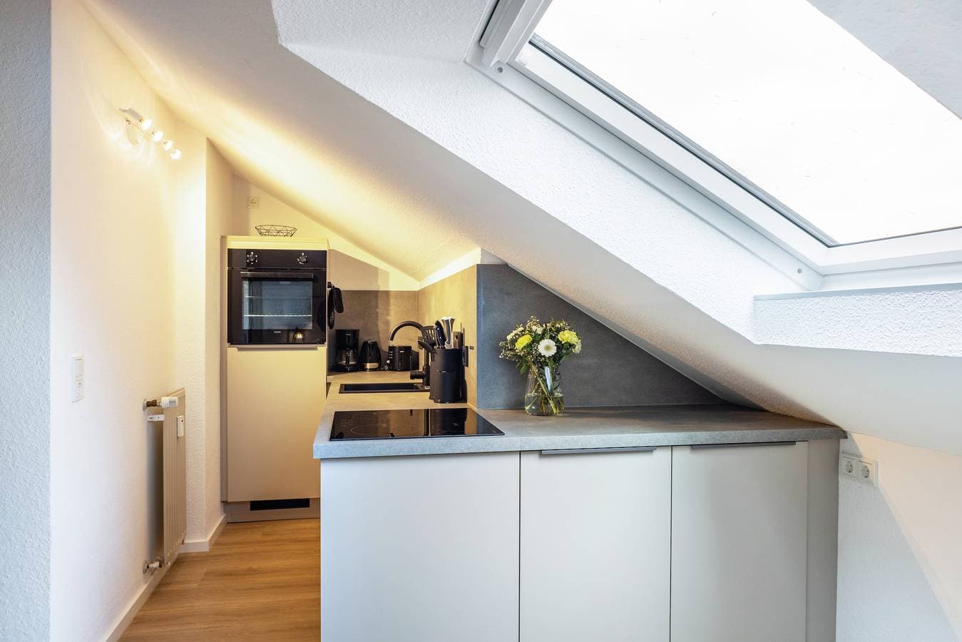 Foto 8 von 29: Ferienhaus 'Skywalk Loft Willingen inkl. Free' mit Bergblick, Balkon und WLAN